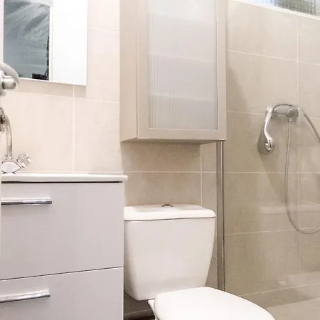 Big 2 Classified, Nation Charming Place Apartment