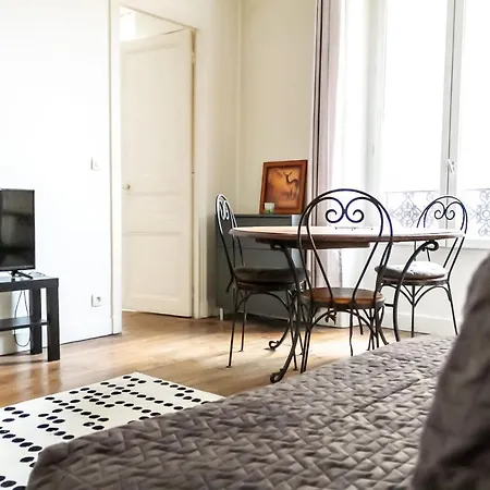 Big 2 Classified, Nation Charming Place Apartment Paris